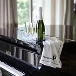 Hotel De 4*