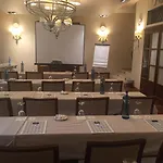Hotel De 4*