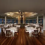 Hotel De 4*